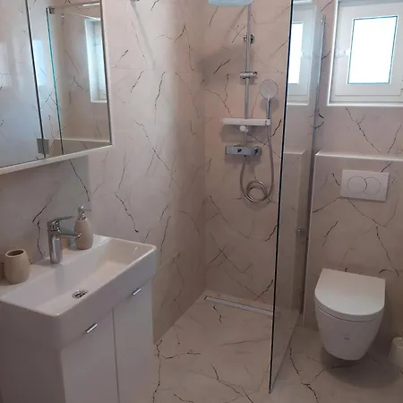 New! With Shared Pool, Vodice