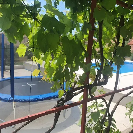 아파트 New! With Shared Pool, *