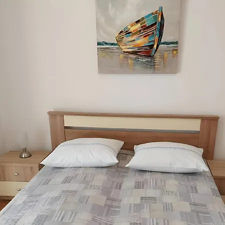 Apartment New! With Shared Pool, *