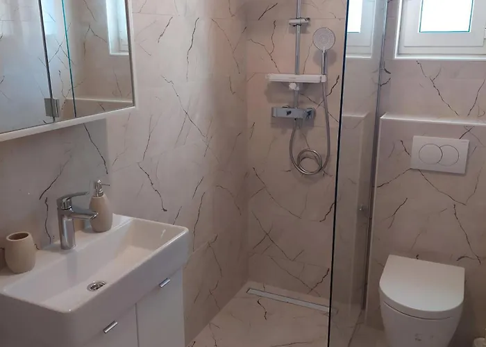 New! With Shared Pool, Vodice